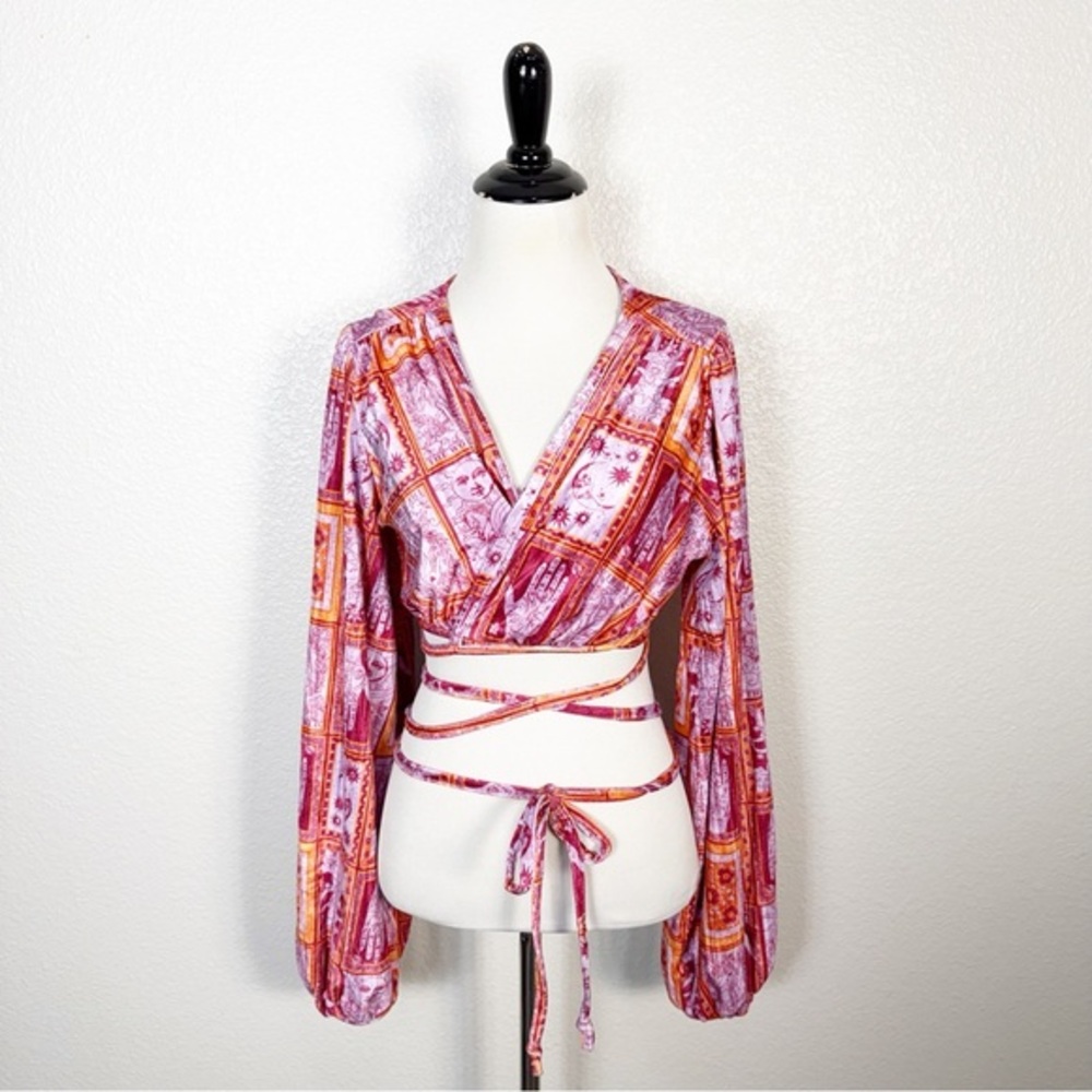 UO Urban Outfitters Size L Florentina Tarot Card Print Velvet Wrap Crop‎ Top